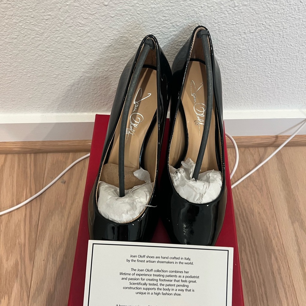 NEW Joan Oloff Classic  Women’s Italian Leather Pumps Black Heels Size 9